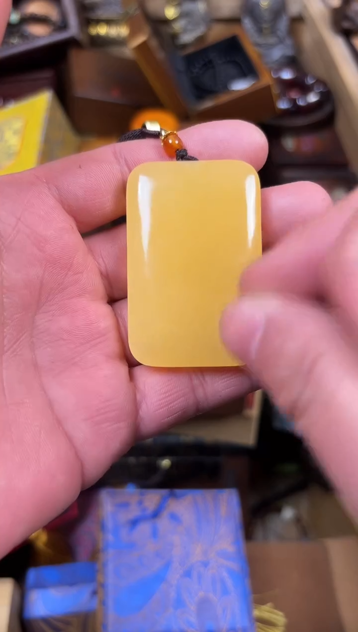 【闪购商品】和田玉（黄玉）挂件未镶嵌------------------