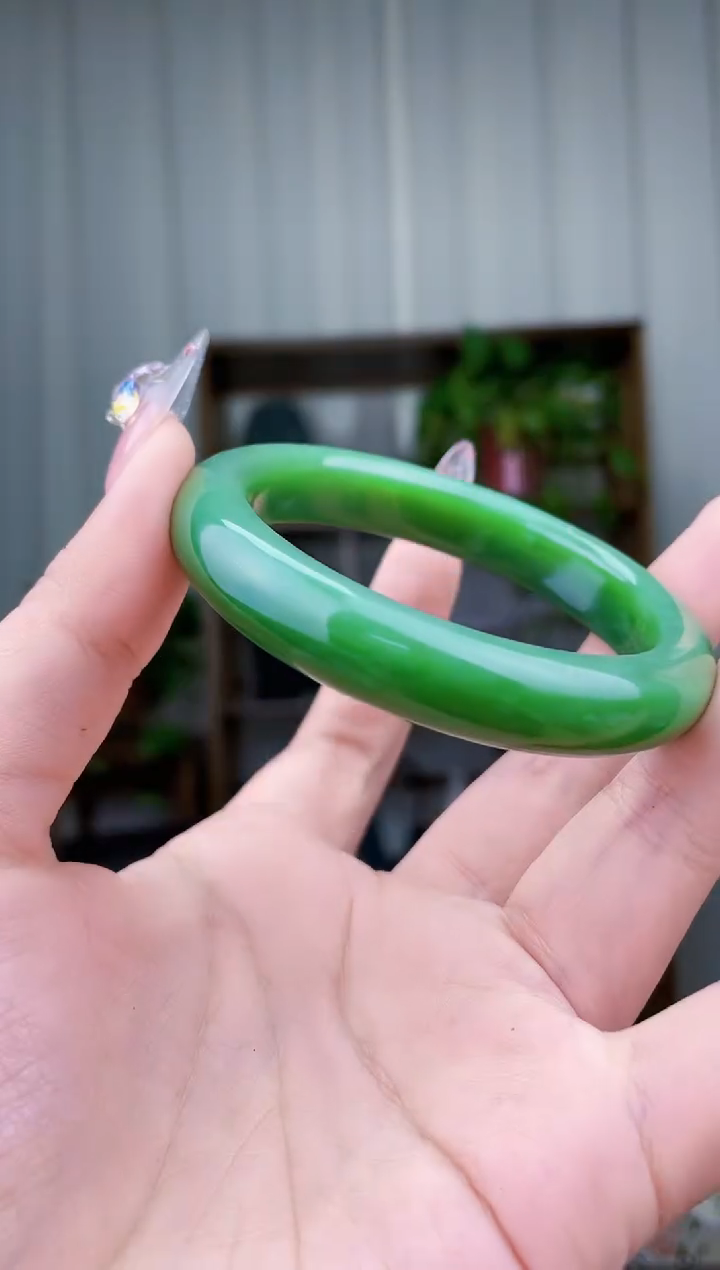 【闪购商品】和田玉挂件未镶嵌拍一发一，多样性发货！