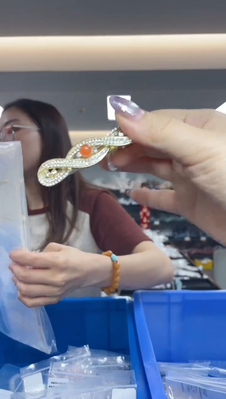 南红玛瑙`未镶嵌（多样性发一件）