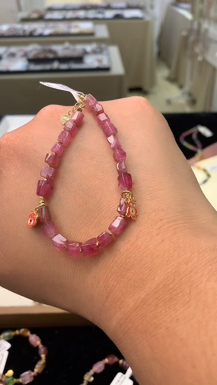 未镶嵌手链碧玺独家设计款 多样性发其一