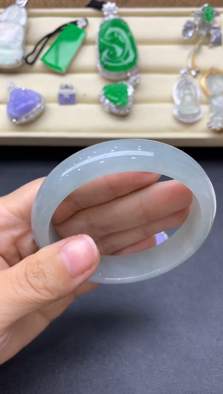 【闪购商品】翡翠手镯未镶嵌523-中国好珍宝