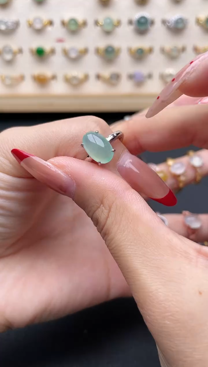 【闪购商品】翡翠戒指银S925镶嵌一物一证一礼盒