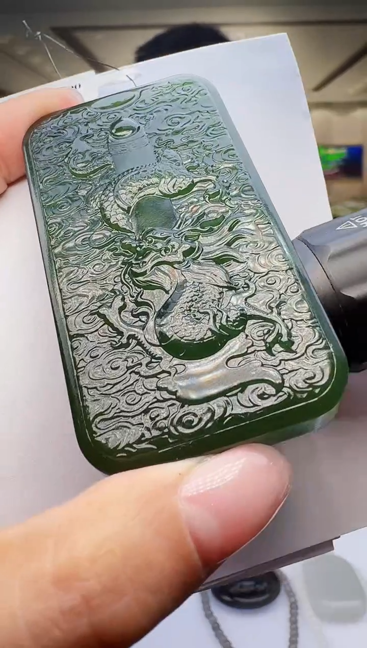 定制和田玉玉界匠心天然和田玉（拍一发一）