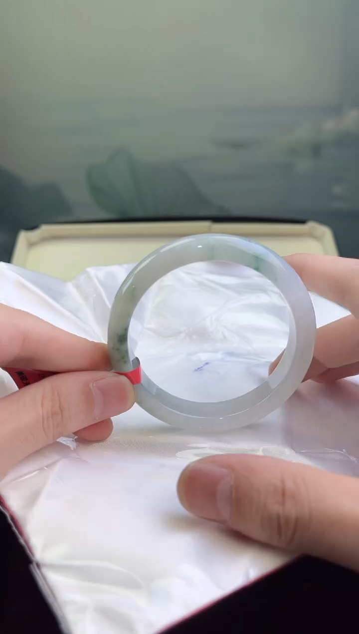 翡翠手镯未镶嵌翡翠手镯14