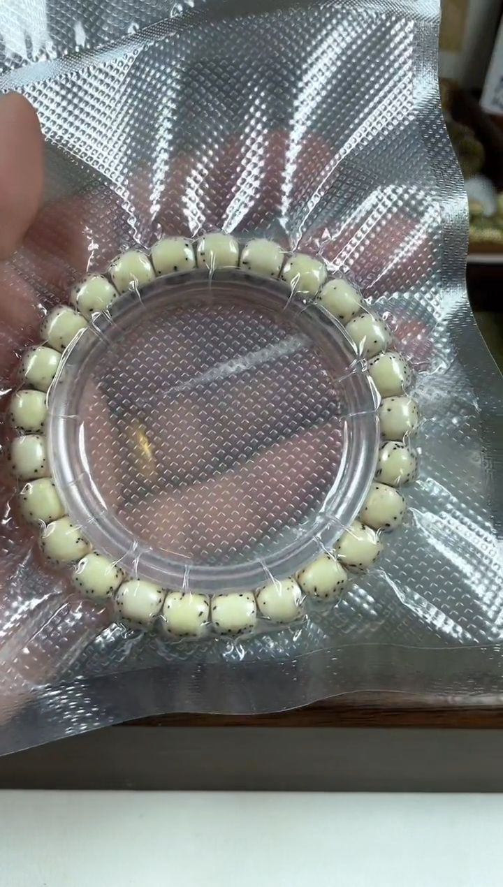 手串星月菩提微氧化 原生态石玉料河豚单圈9*8（货头）