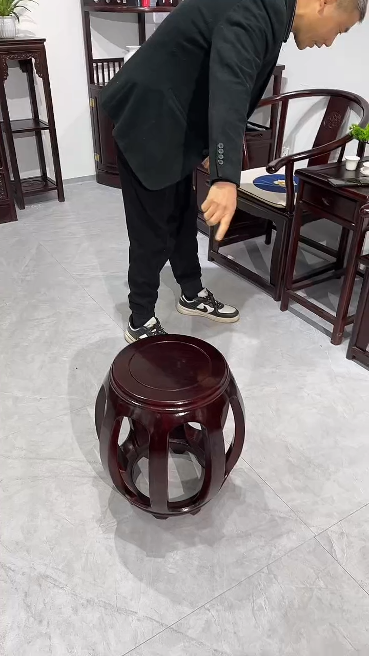 黑酸枝木类成套家具黑酸枝鼓凳30*30*45高