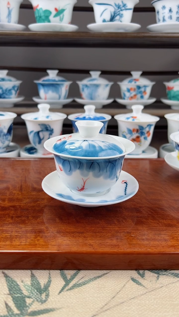 微瑕线条莲130ml三才盖碗