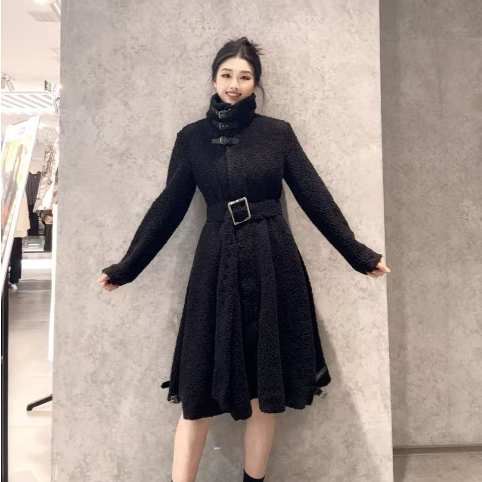 圣迪奥冬酷飒女装时尚个性休闲高领收腰黑色S21481816