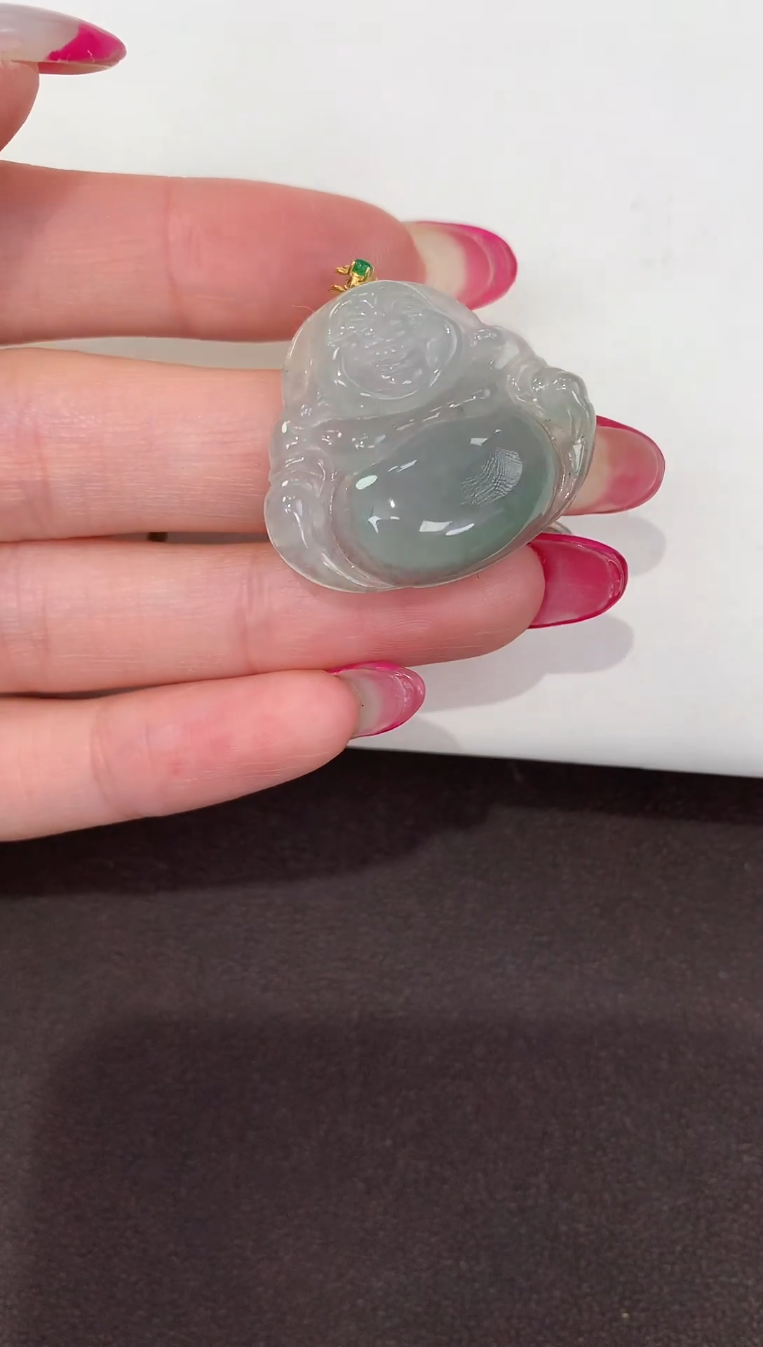 颈饰18K金镶嵌翡翠缅甸a货翡翠