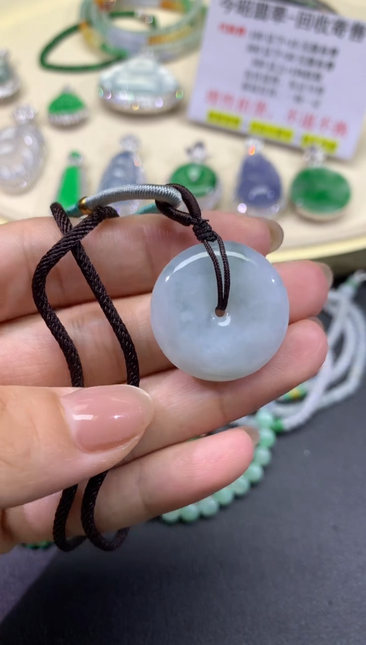 【闪购商品】翡翠吊坠(不含链)未镶嵌06