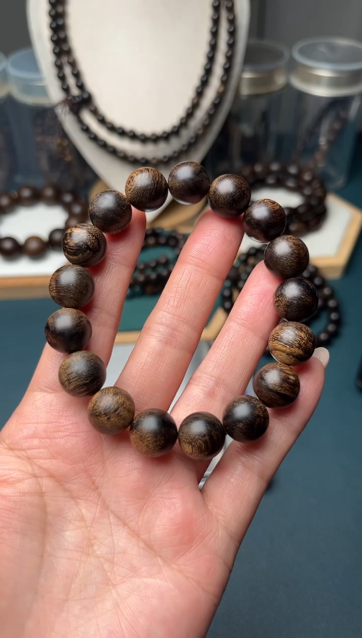 【闪购商品】沉香手串12mm越南芽庄白奇楠留疤