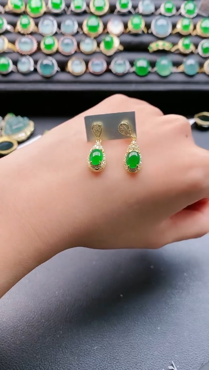 【闪购商品】翡翠戒指银S925镶嵌111111