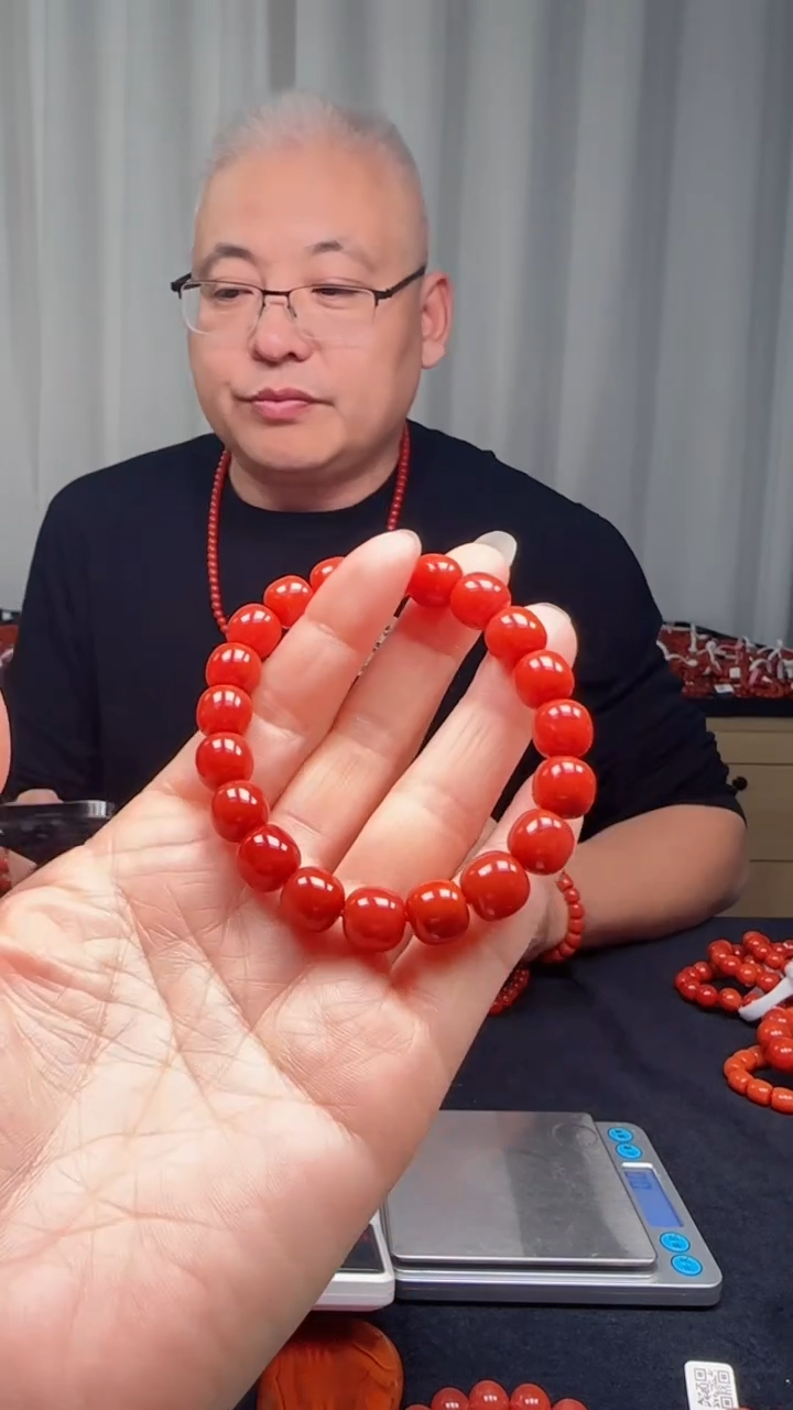 未镶嵌多样性发一件南红玛瑙【高货】锦红11mm保山老型单圈 