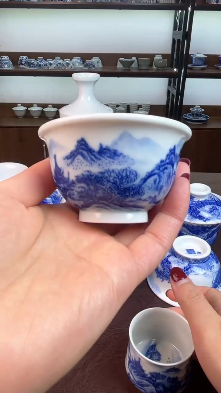 【闪购商品】微瑕柴窑山水杯杯