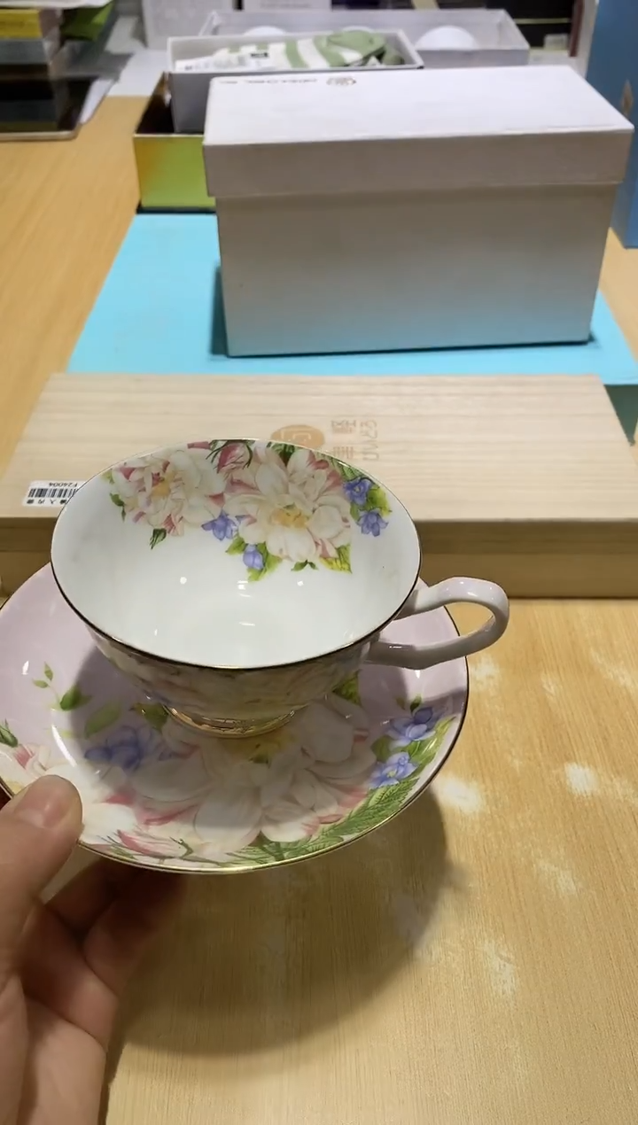 瓷片生活的本意就是开心@@1