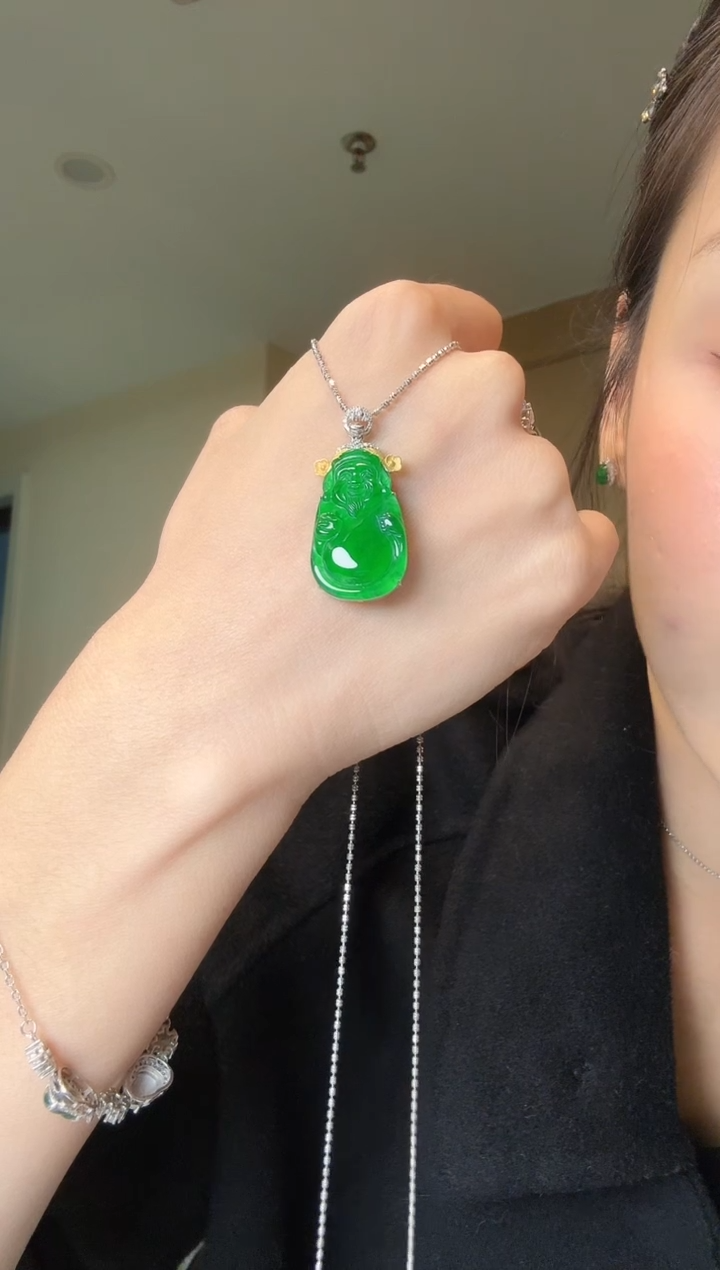 【闪购商品】翡翠吊坠(不含链)18K金镶嵌天然翡翠吊坠1