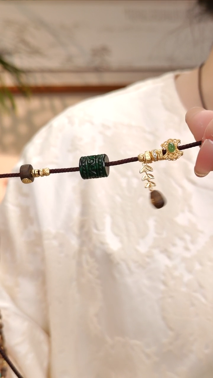 颈饰未镶嵌翡翠国风