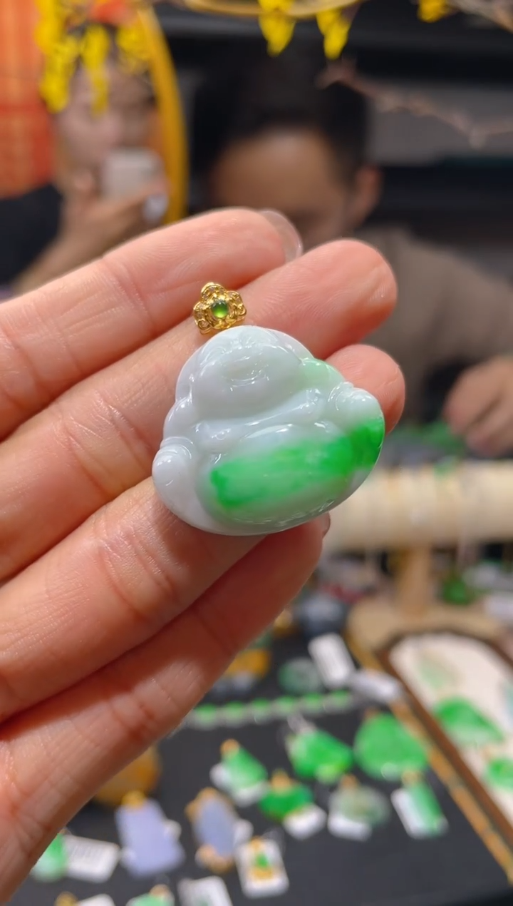 【闪购商品】翡翠颈饰18K金镶嵌假一赔三