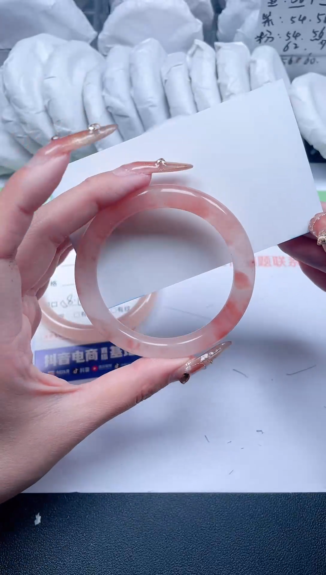 【闪购商品】石英质玉手镯未镶嵌172-55-6