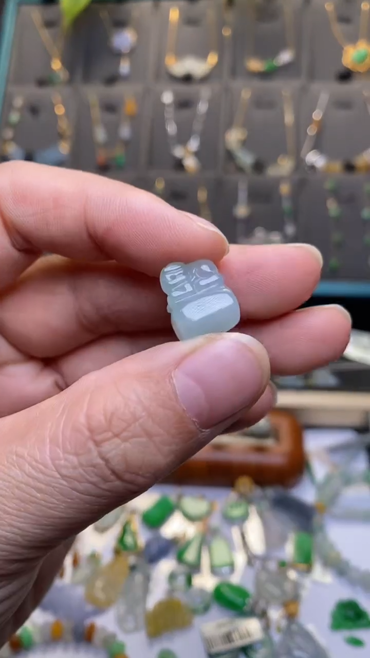 颈饰未镶嵌翡翠净货36239