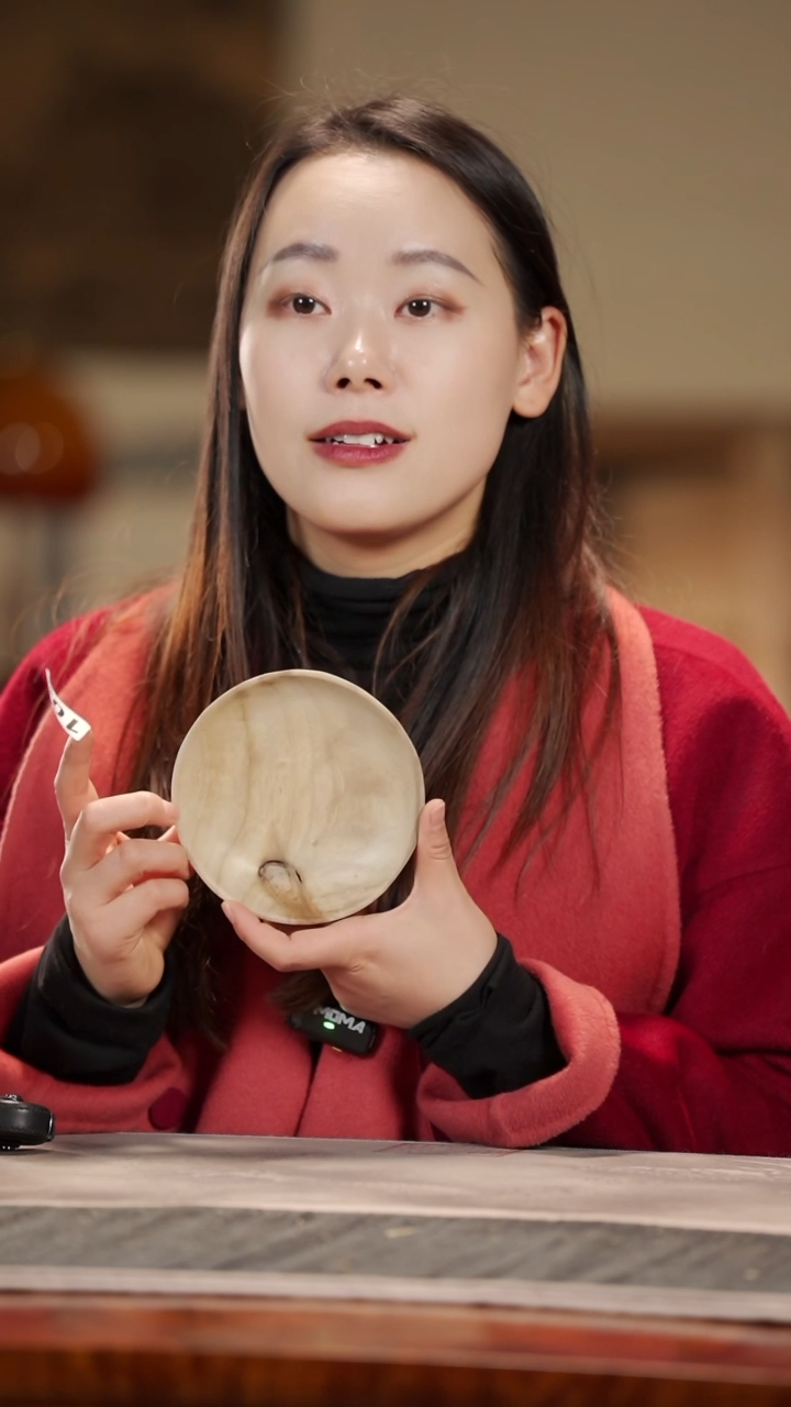 【闪购商品】金丝楠木雕原木精工坚果盘104