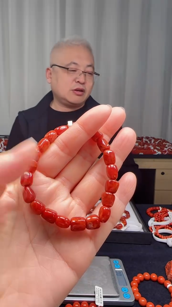 未镶嵌多样性发一件南红玛瑙8mm原矿九口随型手串