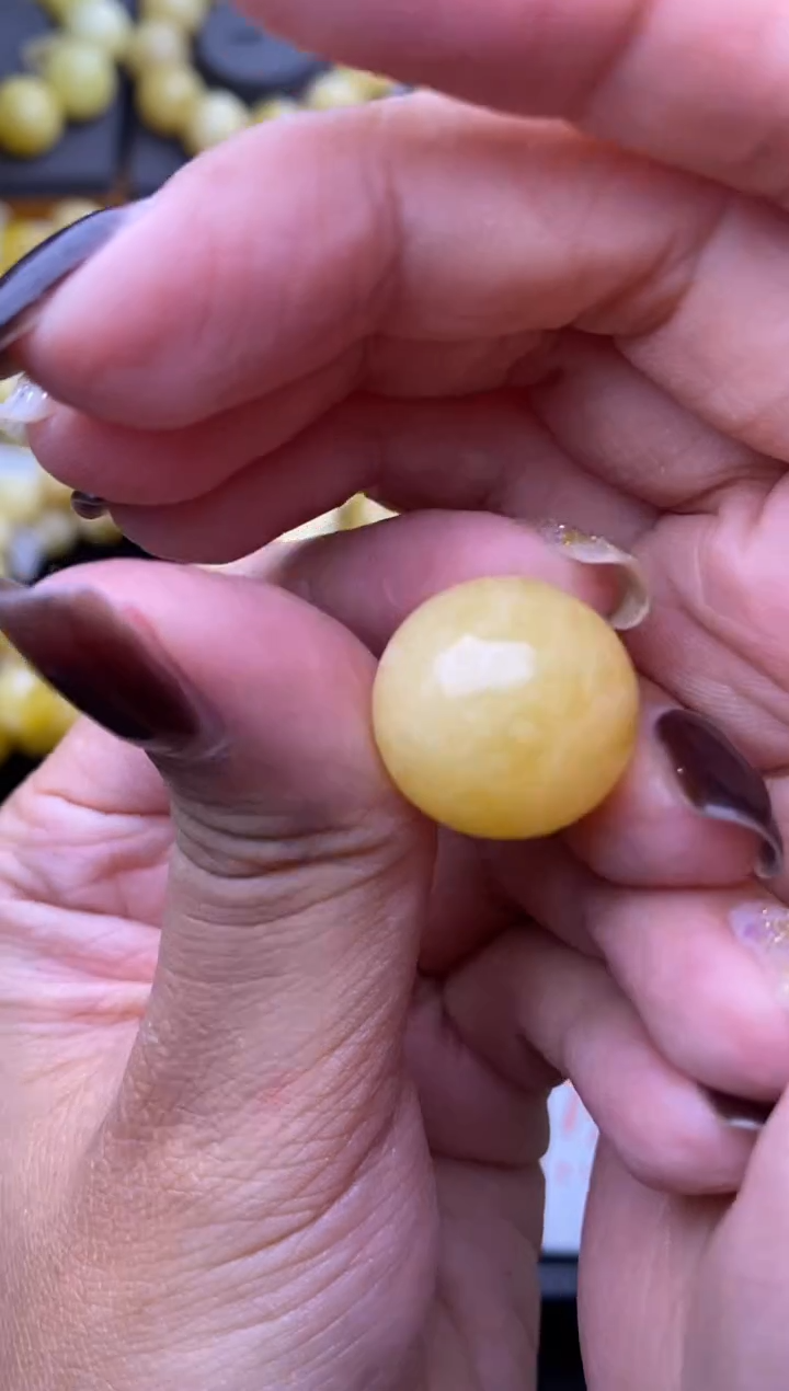 琥珀未镶嵌珠宝奇石大小姐珠宝84