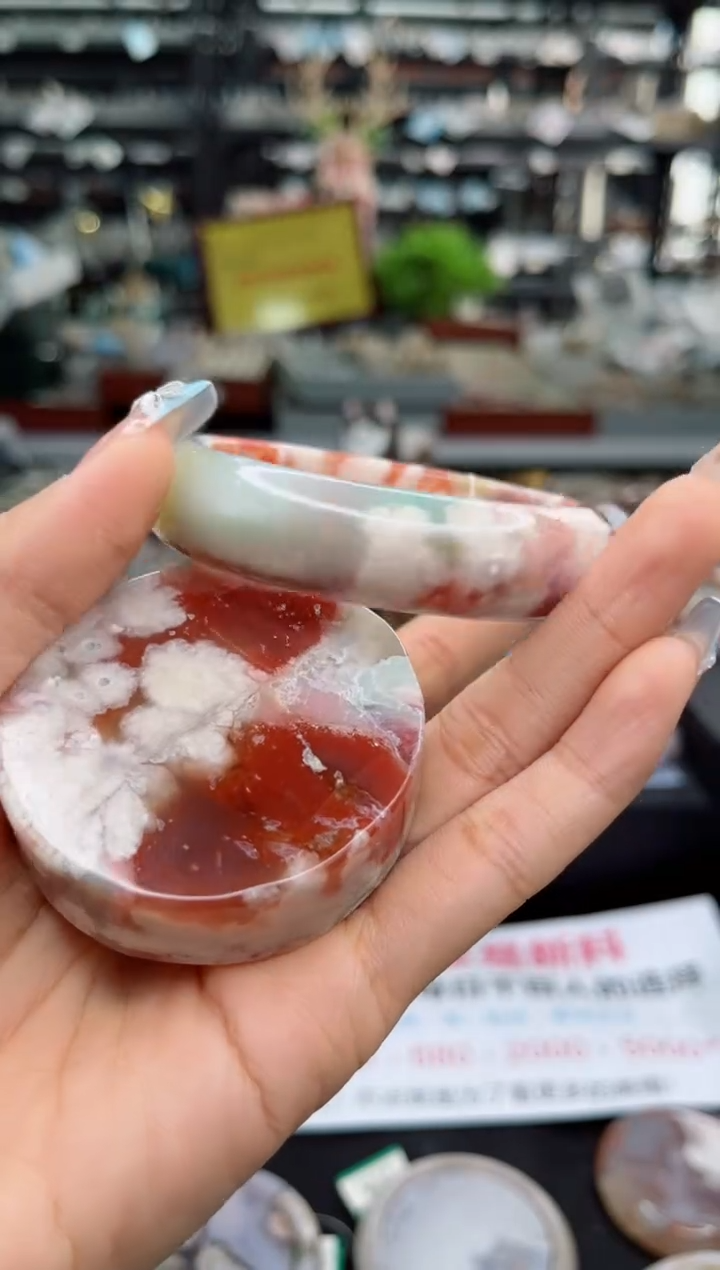 【闪购商品】石英质玉手镯未镶嵌58圈口（赠品镯心）4S9444