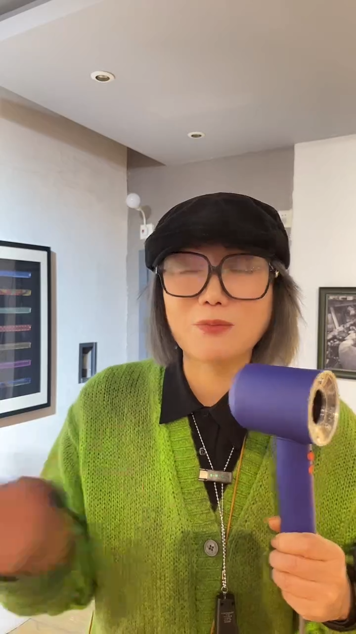 圆头款蓝光高速吹风机-湛蓝紫