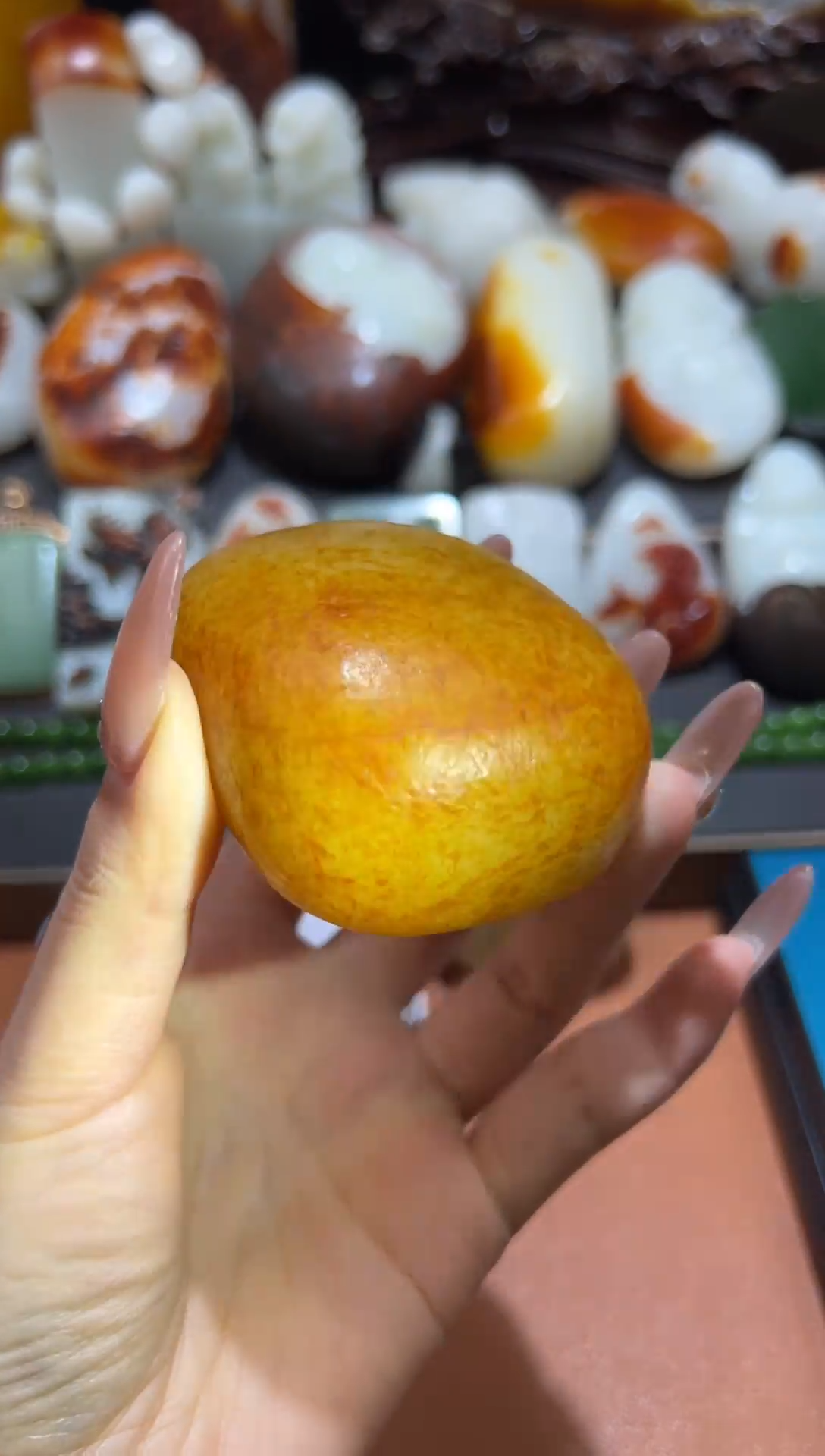 未镶嵌和田玉把件人**姐和田玉