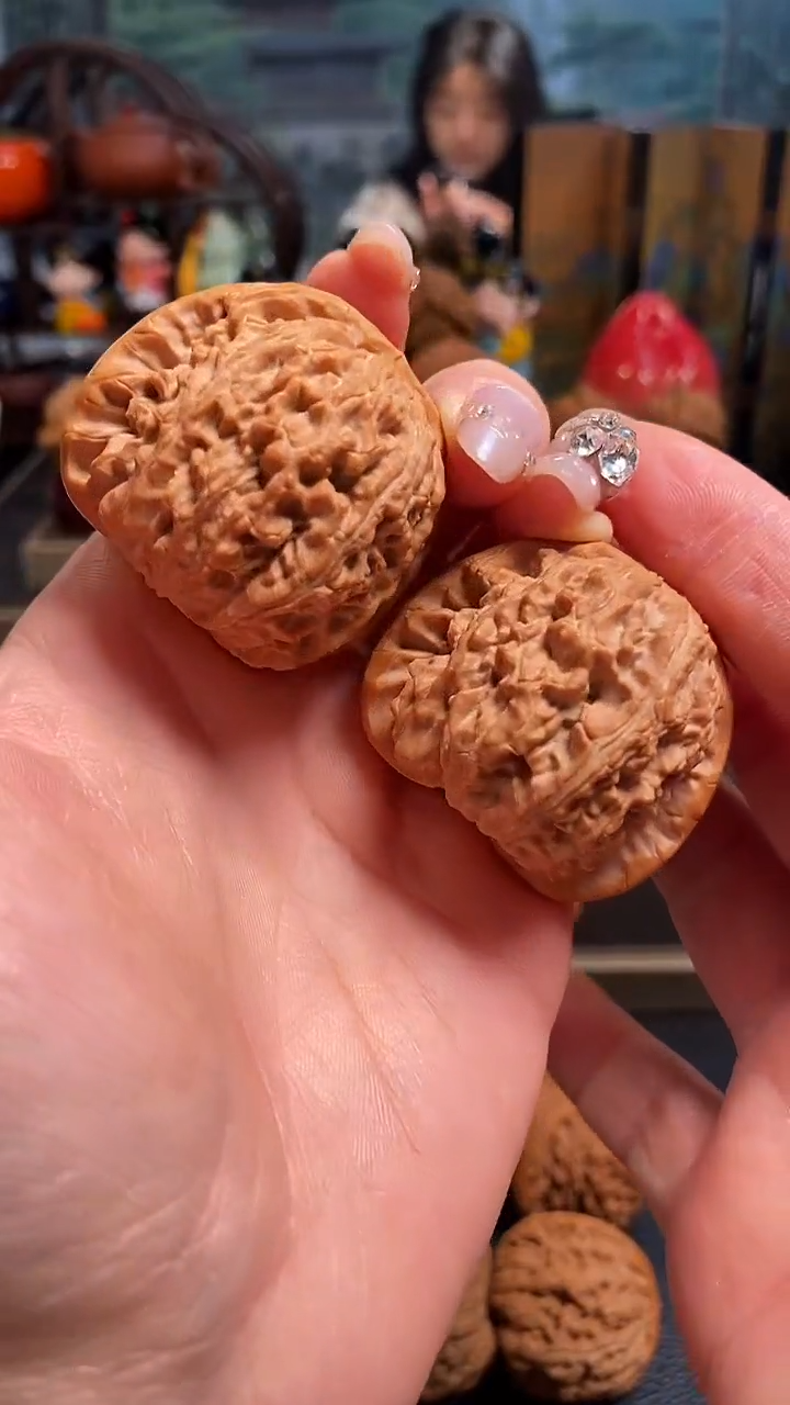 【闪购商品】文玩核桃吊坠H292白狮子41