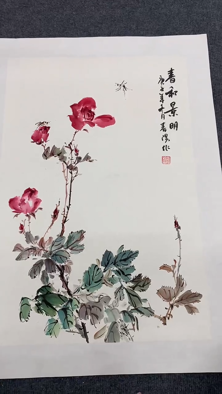 竖款精品开三花鸟
