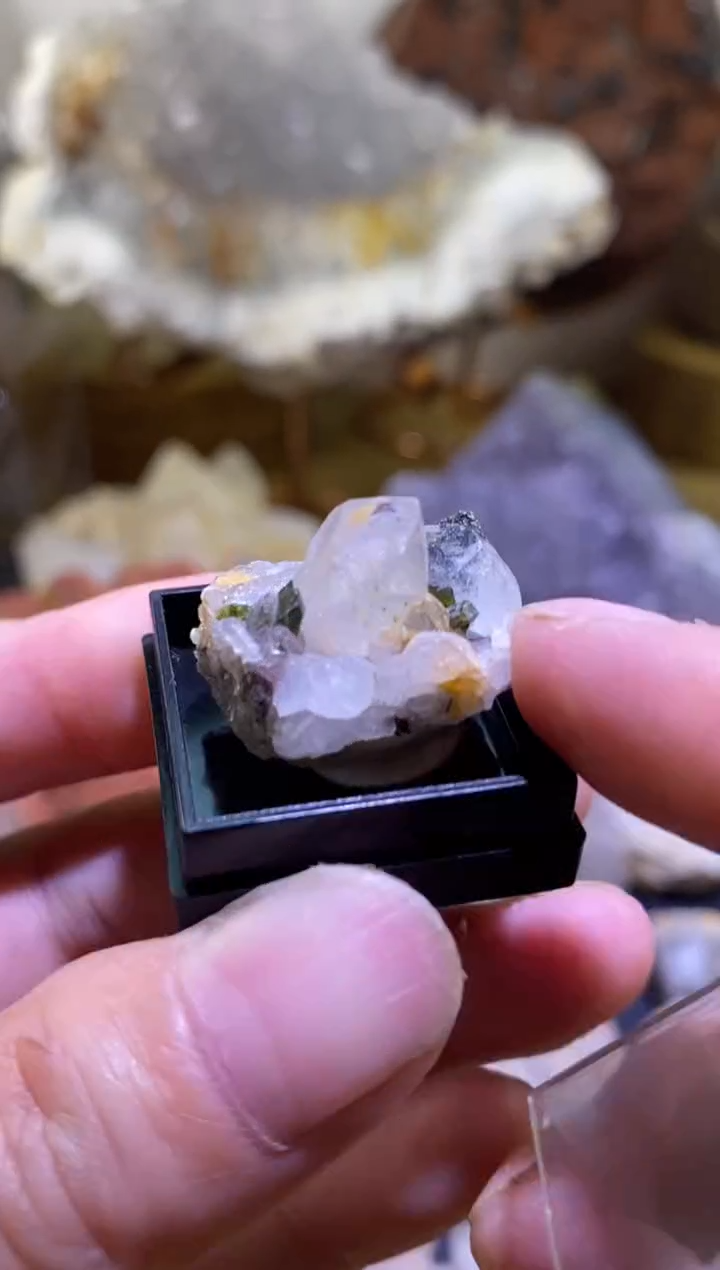 未镶嵌珠宝半成品水晶111号（带盒子）四川美姑超七花园水晶