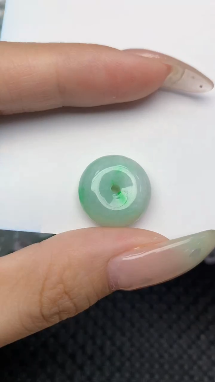 翡翠未镶嵌颈饰天然缅甸翡翠a货