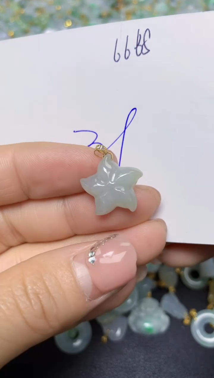 【闪购商品】翡翠挂件18K金镶嵌 天然翡翠A货