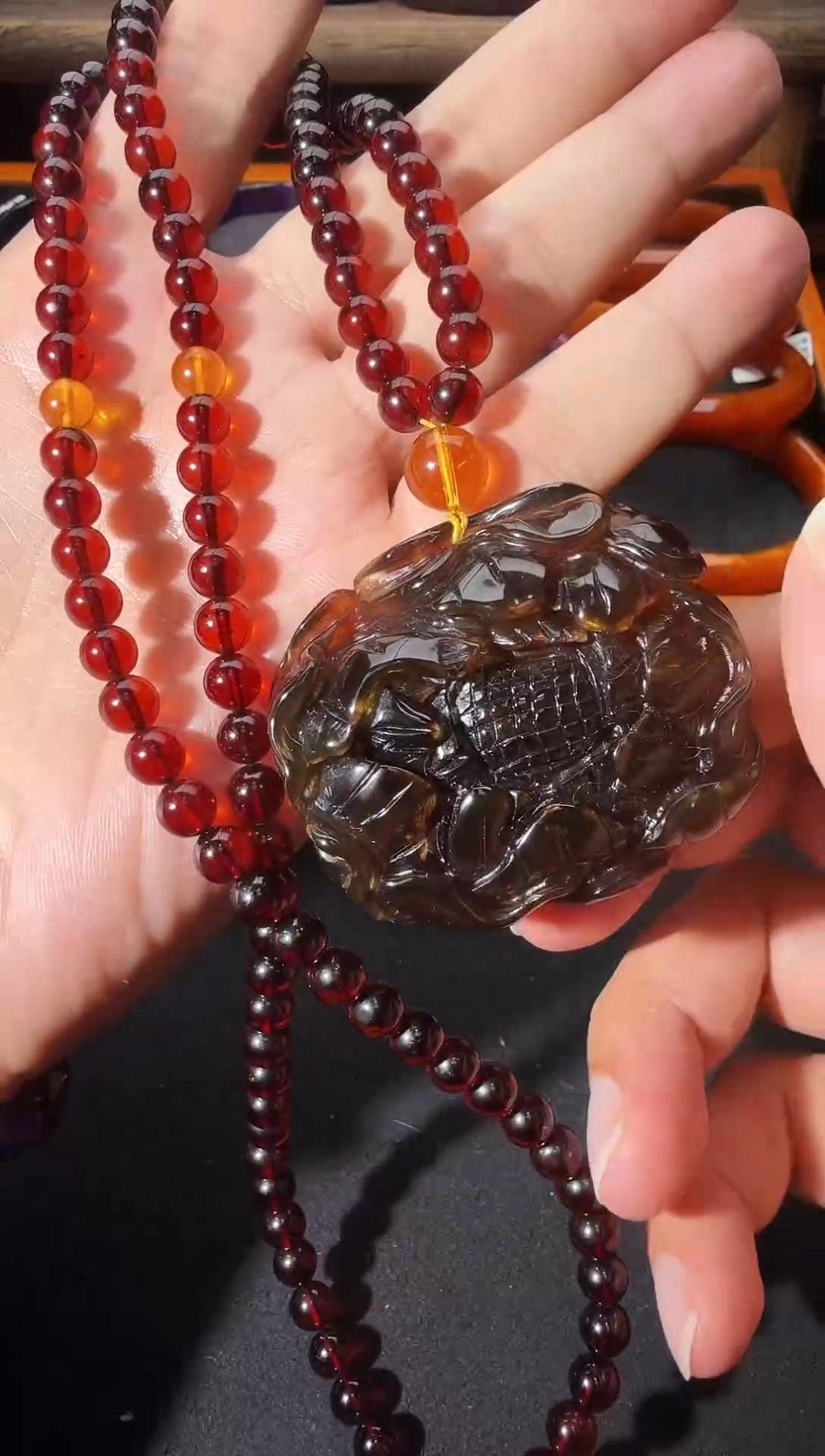 琥珀颈饰未镶嵌缅甸紫罗兰雕刻项链@多样性发其一