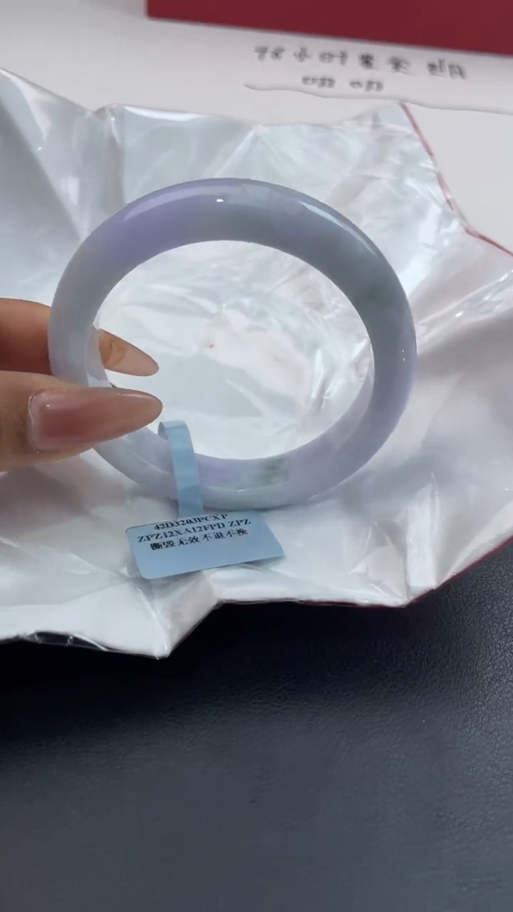 【闪购商品】翡翠手镯未镶嵌1翡翠手镯