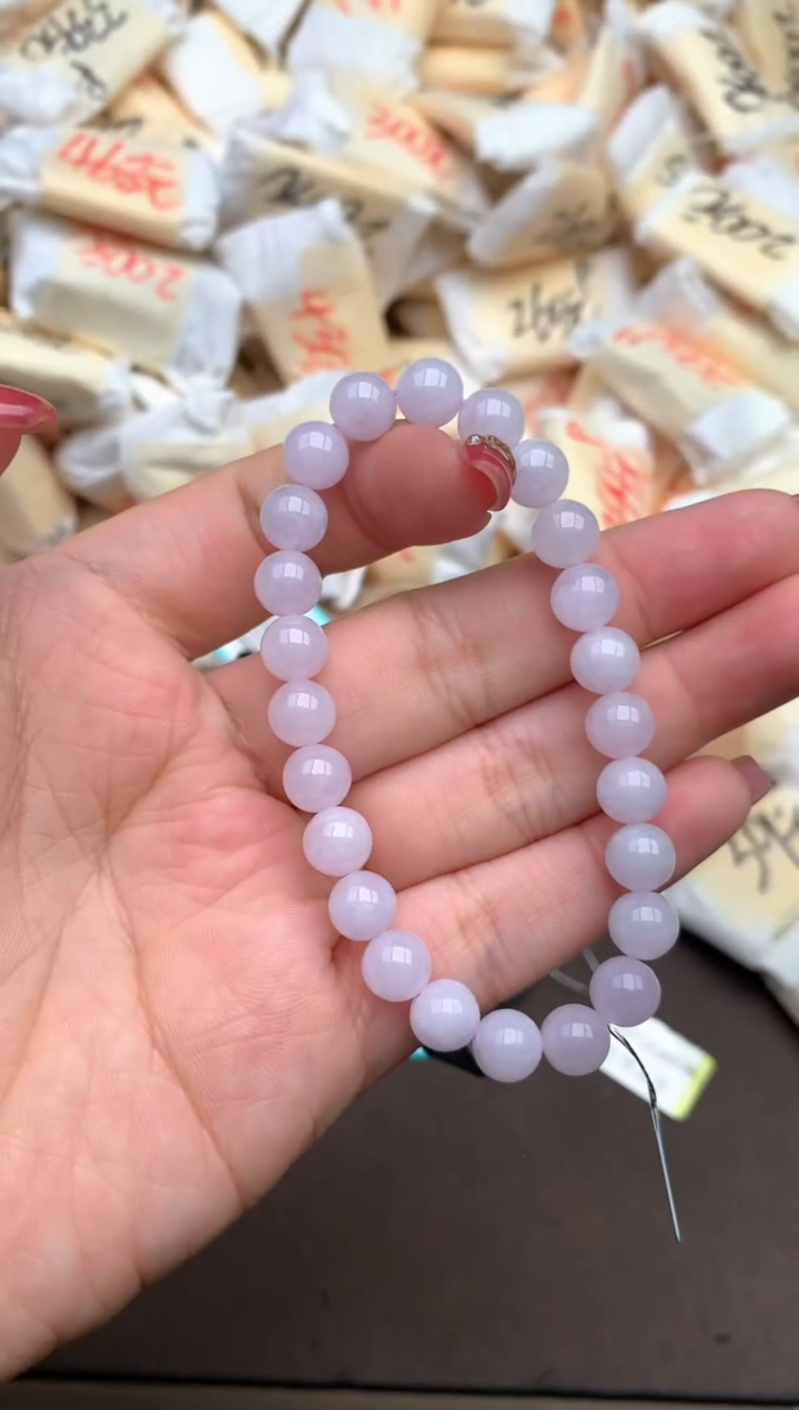 未镶嵌翡翠手串—