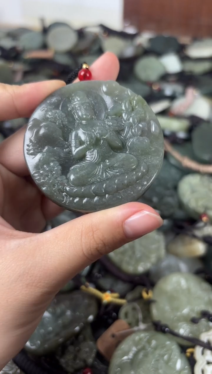 【闪购商品】和田玉颈饰未镶嵌1