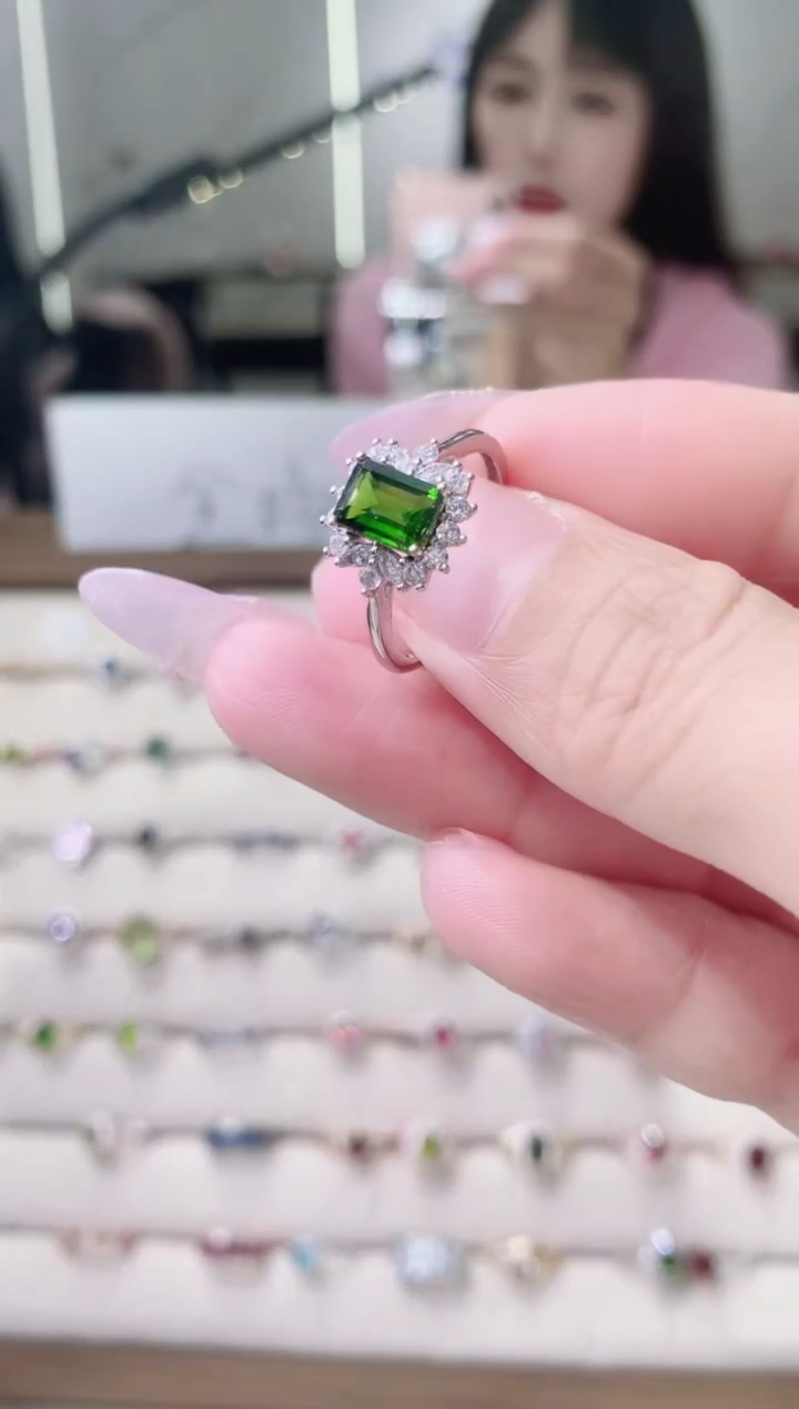 【闪购商品】透辉石戒指银S925镶嵌99-11