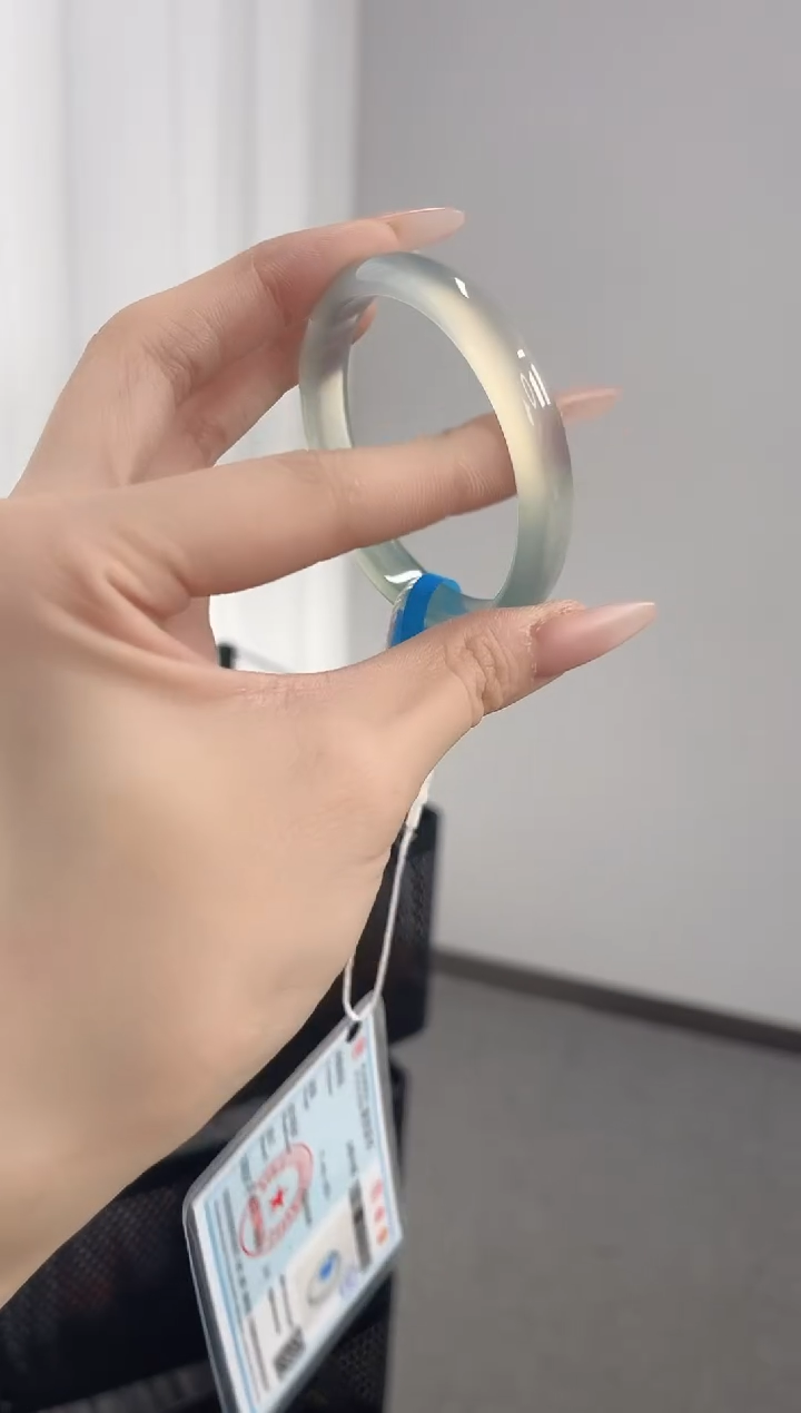 【闪购商品】玛瑙/玉髓手镯未镶嵌54-55圈口