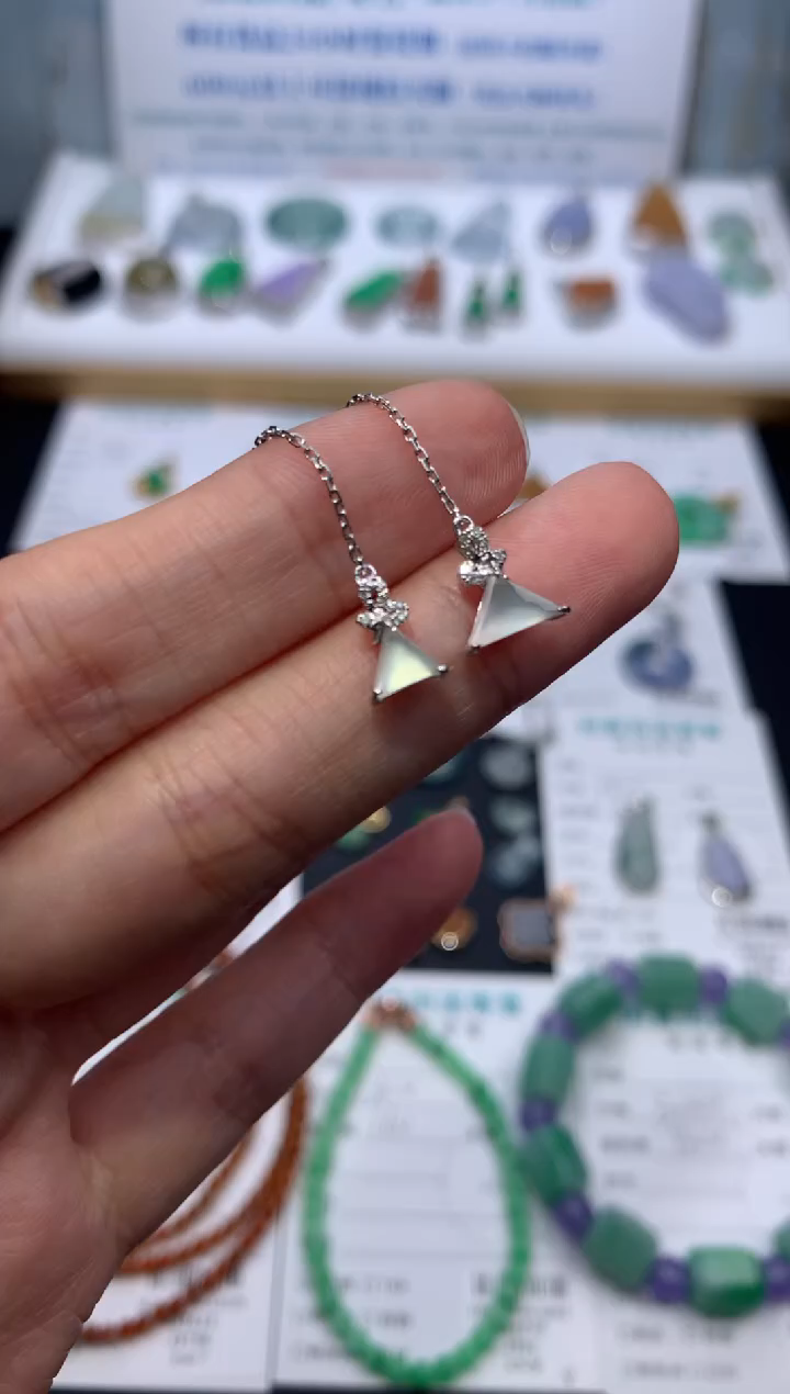 【闪购商品】定制翡翠18K金镶嵌模式推广期24小时鉴赏期