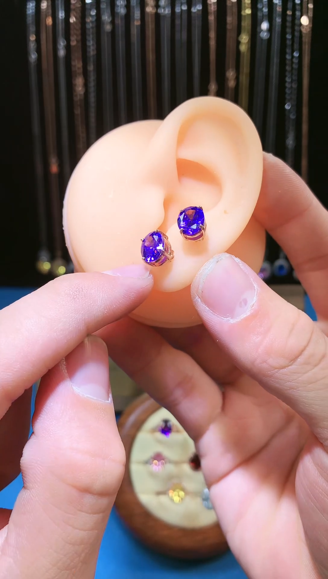 【闪购商品】紫晶耳钉银S925镶嵌111111