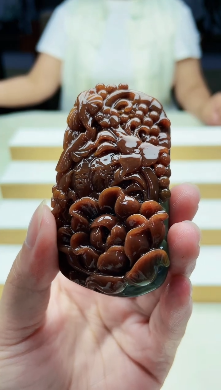 未镶嵌定制翡翠毛货09240189
