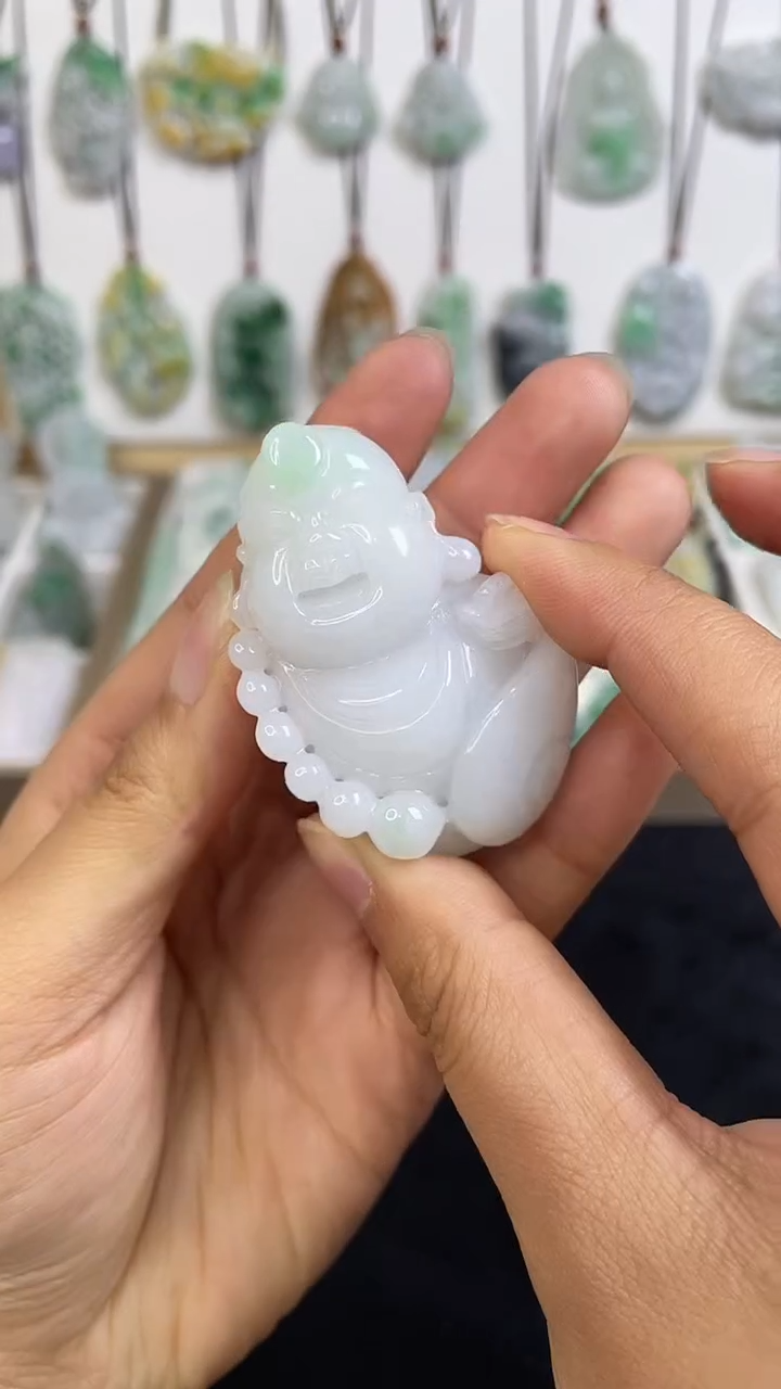 颈饰未镶嵌翡翠1