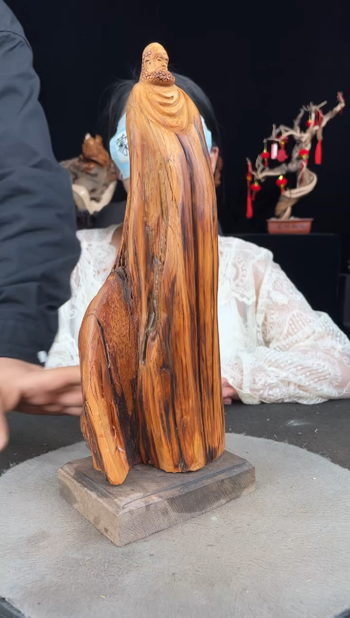 【闪购商品】柏木（崖柏）其他手工摆件,先抢先得!