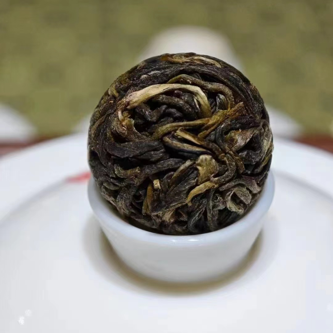 【龙珠通用链接】一把抓生茶.8克/颗 -普洱茶