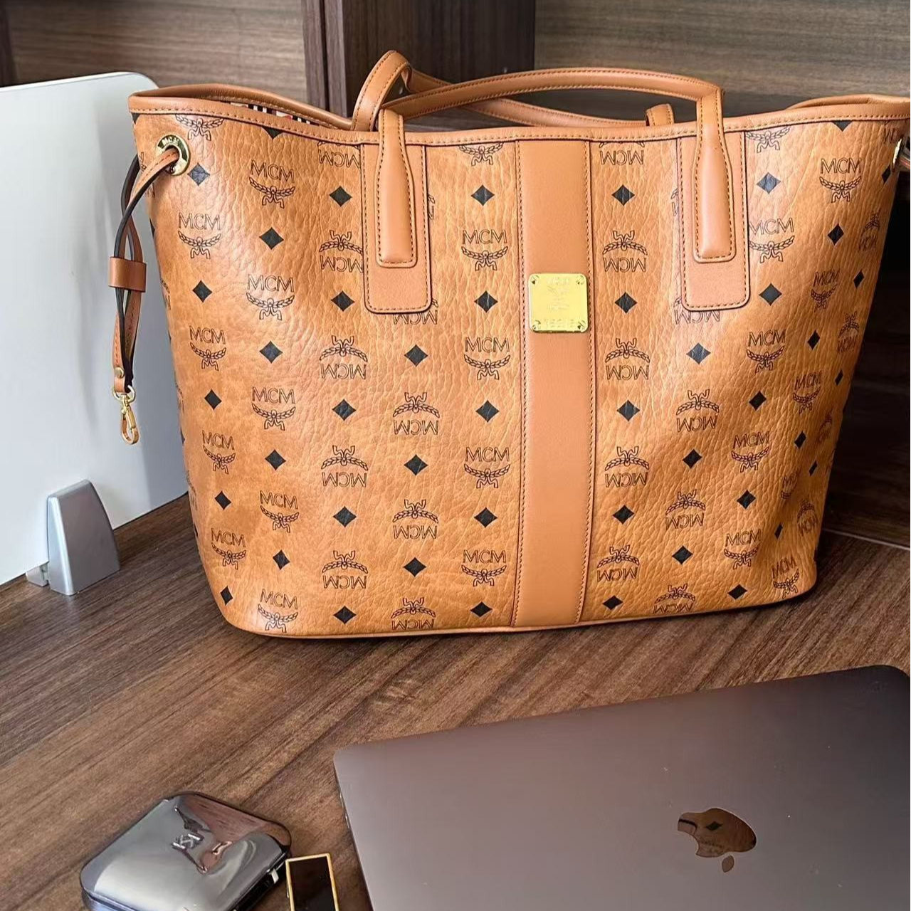 95新 MCM GGS丨子母tote托特包棕色老花金扣/58296568
