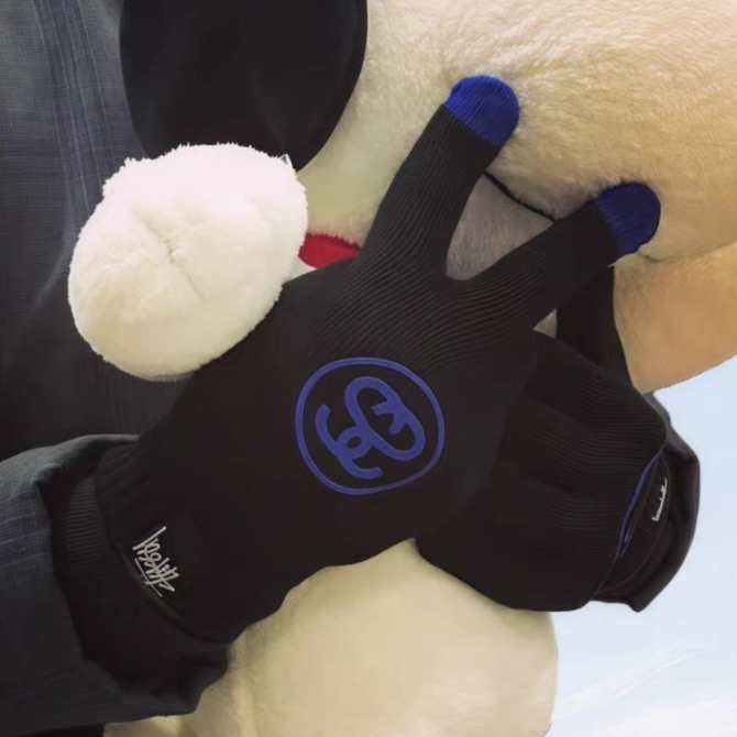 Stu55y（杂志附录）手套  潮流周边 