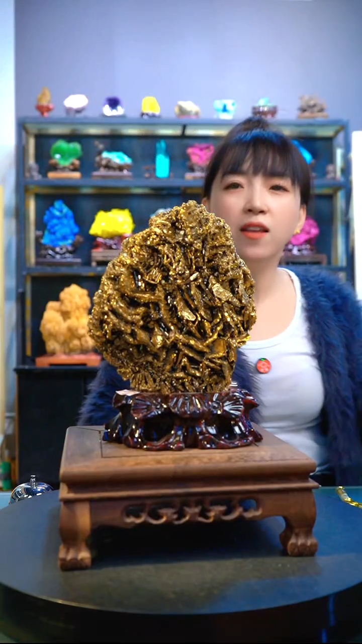 石材天****车精品矿物晶体摆件